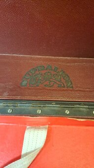 Kufřík na gramofon Supralion - 2