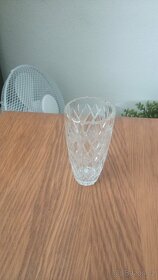 VÁZA, vázička - skleněná, broušená - 2