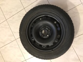 ŠKODA - kola plechová R15 - 2