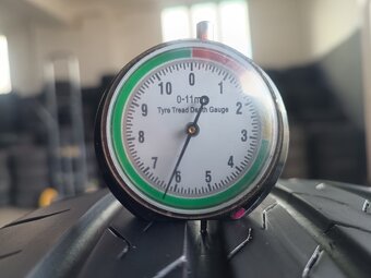 215/60 R17 CONTINENTAL (4022) - 2