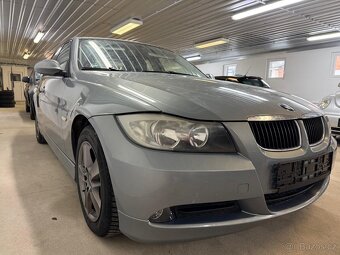 BMW 316i E90 - 2