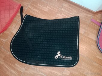 Podsedlové dečky, čabraka - 2