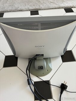 Sony barevný TFT monitor - 2