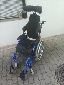 Mechanický invalidní vozík 38 - 2