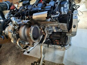 Motor 2.0 TSI typ DNPA výkon 180 kw naj.15tis.km - 2