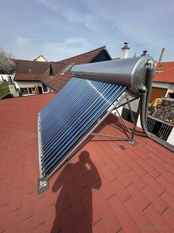 Prodej solárního kolektoru k ohřevu vody. - 2