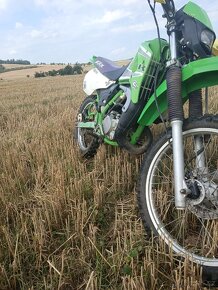 Prodám zbylé díly Kawasaki kmx 125 - 2