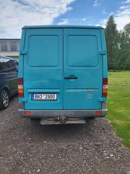 Mercedes sprinter.... R.v.2003. 6 míst - 2