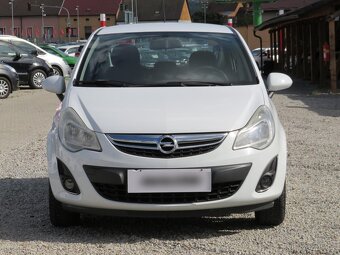 Opel Corsa 1.2 i , 63 kW benzín, 2011 - 2