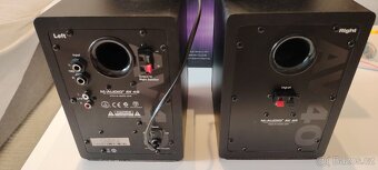 M-Audio Studiophile AV 40 dvoupásmové monitory - 2