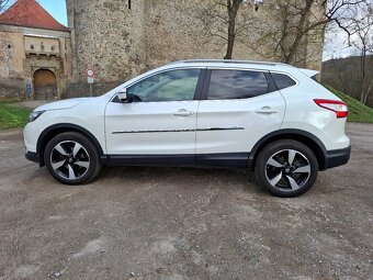 NISSAN Qashqai, super stav, 1.6, benzín, 120 kW - 2