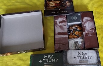 Hra o trůny základní hra+2 rozšíření - 2