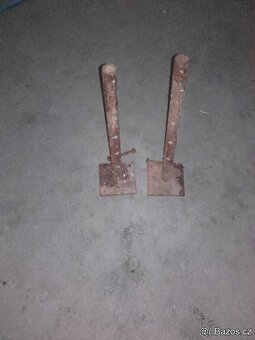 Nastavitelne nohy k leseni - 2