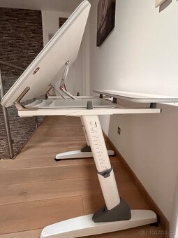 Ergonomický stůl Amadeus - 2