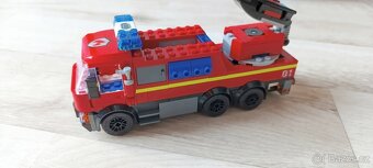 Funkční HOUKAČKA-MAJÁK na auta, lodě, policii LEGO - 2