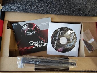 Grafická karta Asus Strix RX 570 4GB - 2