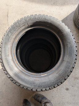 Vraník Everest HPL 4 195/65 R15 - 2