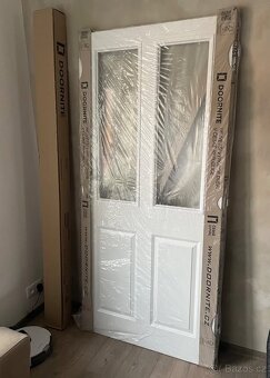 Prodám nové dveře Doornite Achilles, 90cm, levé + obložky - 2