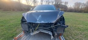 Audi q7 4l 3.0 tdi dily z celeho vozu BUG - 2