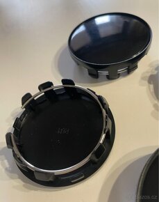 Plastové pokličky na alu kola průměr 55-59 mm - 2