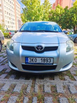 Toyota Auris - 2