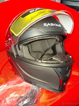 Helma Sasique Vel. M - 2