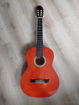 Kytara Valencia CG150 + pouzdro - 2