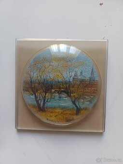 Prodám 2ks obrazů ve skle.Pište na 607126824 - 2