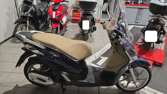 Piaggio Liberty 125 iGET ABS (2019) - 2