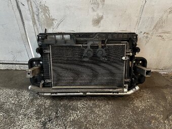 Chladičová stěna Audi A6 C6 - 2
