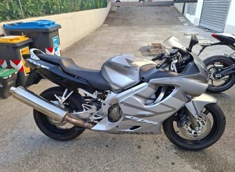 Prodám HONDA CBR 600 F - 2