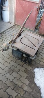 Tabulové nůžky - 2