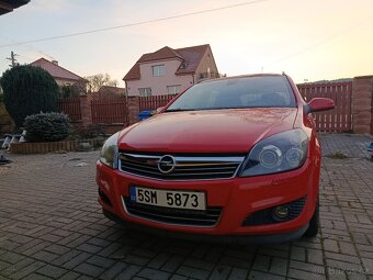 Opel Astra combi 2008 - 2