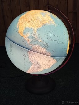Svítící globus - 2