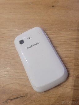 Samsung GT-S5300 - 2