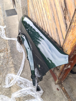 A6 Allroad C5 00-05 přední levý blatník - 2