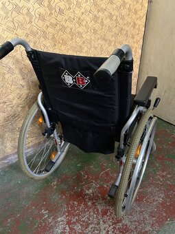 Použitý odlehčený mechanický vozík B+B Pyro Light 1330 - 2