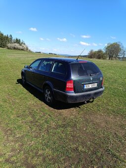 Škoda Octavia 1 - 2