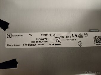 Sklokeramická deska Elektrolux - 2