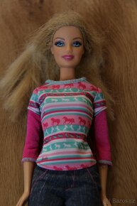 Panenka Barbie Mattel s koněm - 2