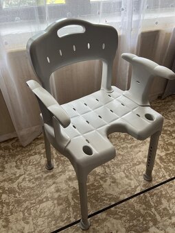 Sprchovací židle pro seniory - 2