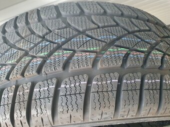 ZIMNÍ PNEU DUNLOP..235/45/18...2KS - 2