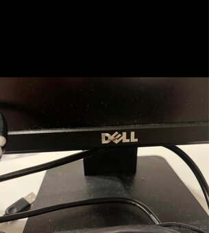 Monitor DELL s klávesnicí - 2