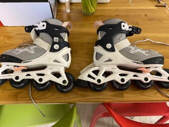 Dívčí, nastavitelné inline brusle vel. 32-35 - 2