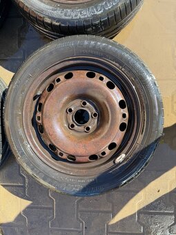 Goodyear Eficient grip 195/55 R15 - 2