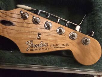 Fender Standard Stratocaster Mexiko - 2