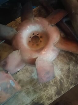 Motor ZETOR 4001,nahr.dily - 2