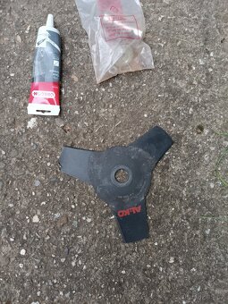 Prodám křovinořez - 2