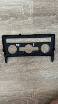 rámeček klimatronic ŠKODA Karoq 566.820.075.B. - 2
