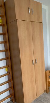 Šatní skříň s nástavcem - 2
